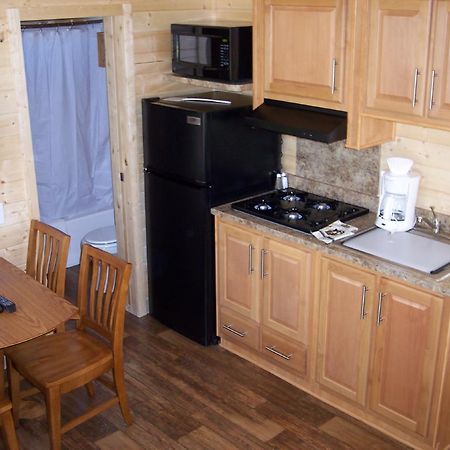קלוברדייל Russian River Camping Resort Cottage 7 מראה חיצוני תמונה